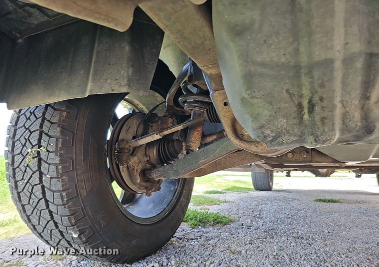 image for item DQ0150 2013 Chevrolet Silverado 1500  Ext. Cab pickup truck