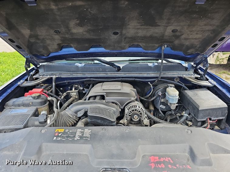 image for item DQ0150 2013 Chevrolet Silverado 1500  Ext. Cab pickup truck