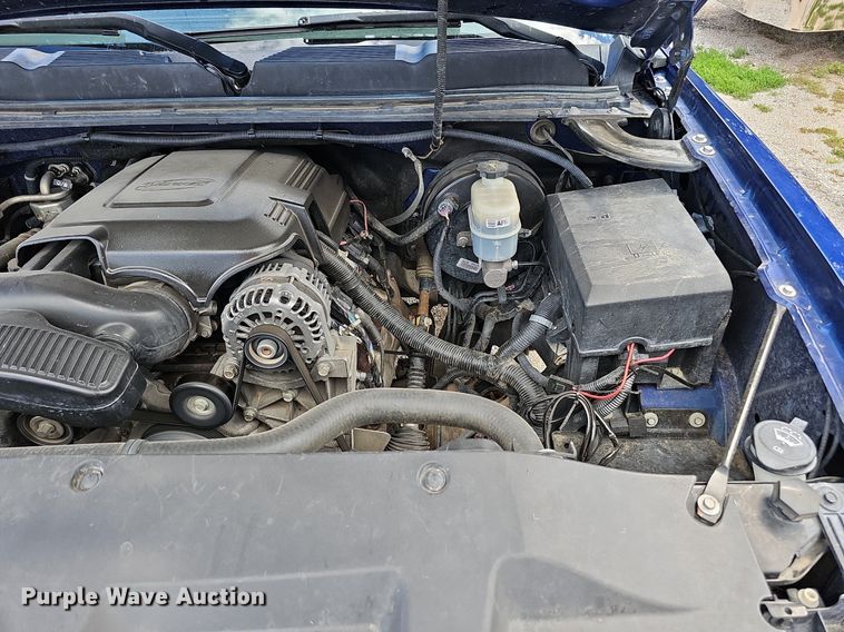 image for item DQ0150 2013 Chevrolet Silverado 1500  Ext. Cab pickup truck