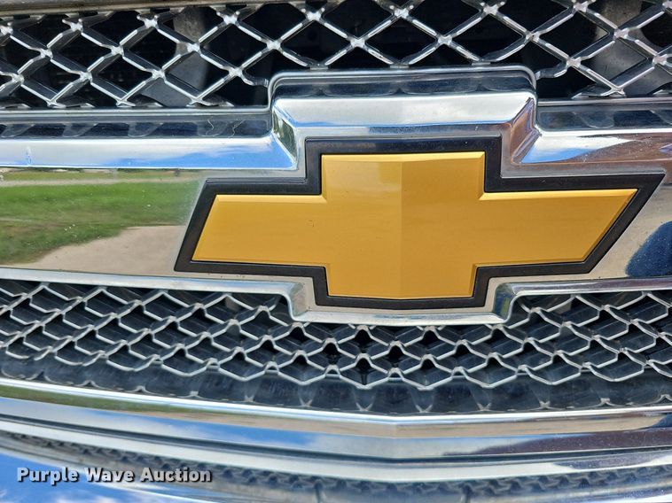 image for item DQ0150 2013 Chevrolet Silverado 1500  Ext. Cab pickup truck