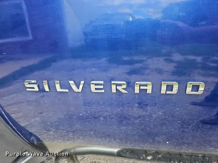 image for item DQ0150 2013 Chevrolet Silverado 1500  Ext. Cab pickup truck