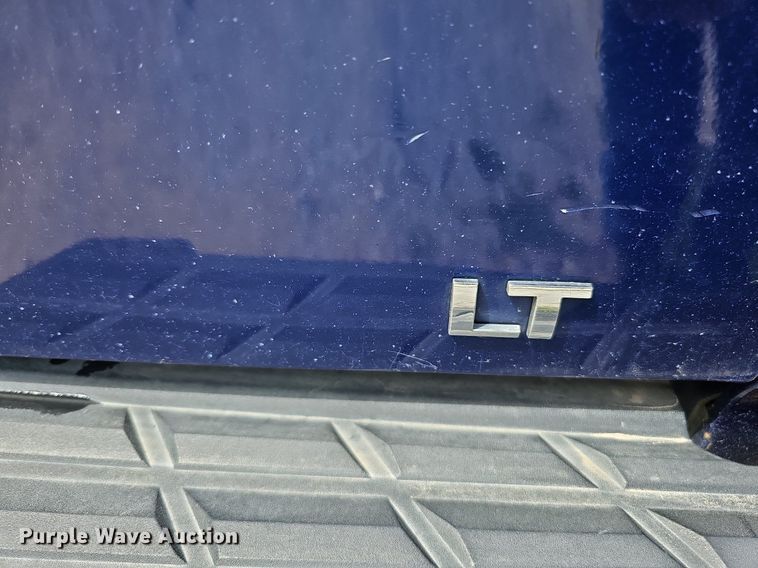 image for item DQ0150 2013 Chevrolet Silverado 1500  Ext. Cab pickup truck