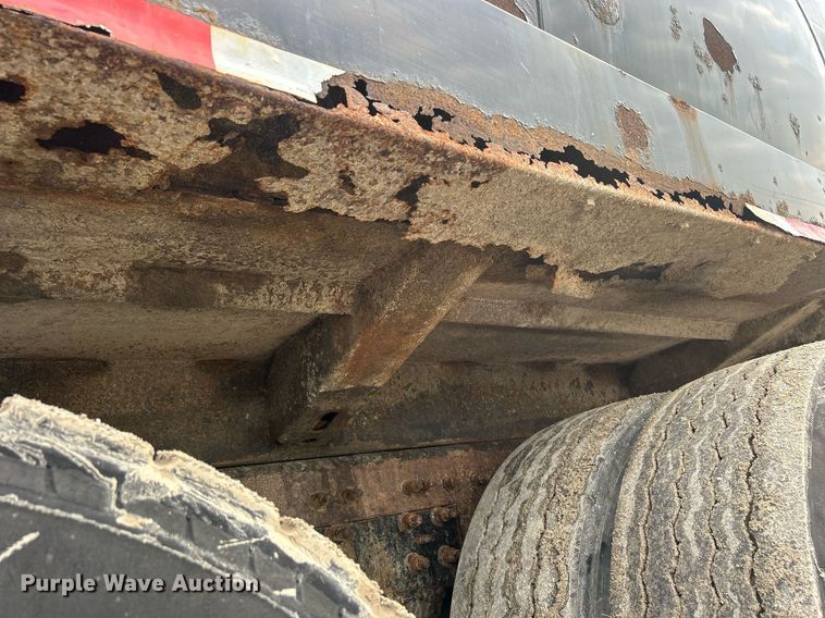 image for item DQ0873 2007 International 7600  refuse truck