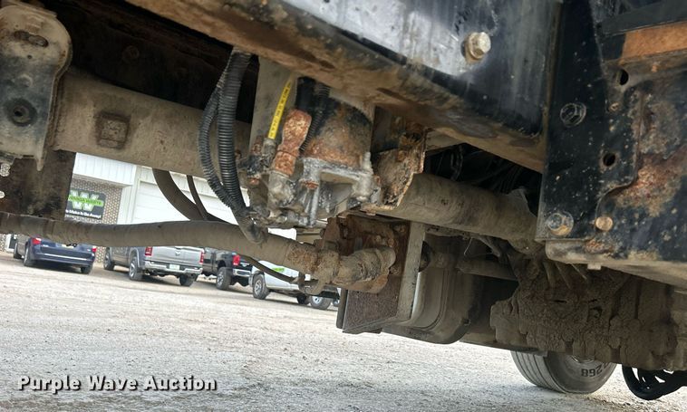 image for item DQ0873 2007 International 7600  refuse truck