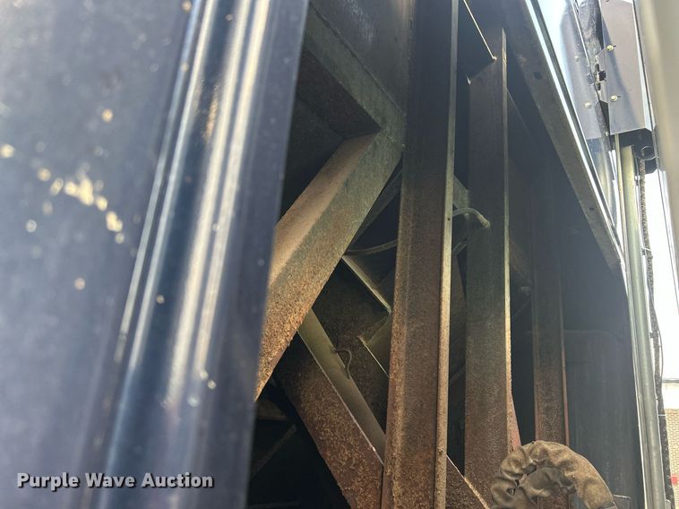 image for item DQ0873 2007 International 7600  refuse truck