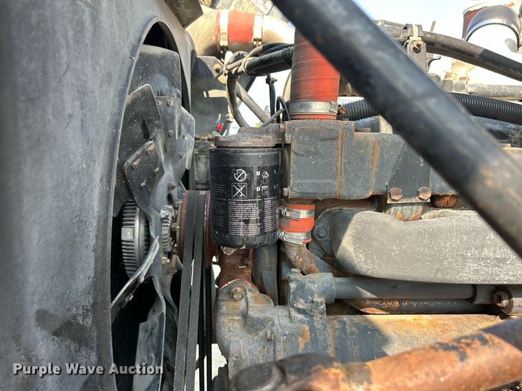 image for item DQ0874 1998 Mack RB690S  roll-off container truck