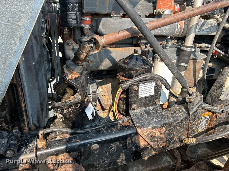 image for item DQ0874 1998 Mack RB690S  roll-off container truck