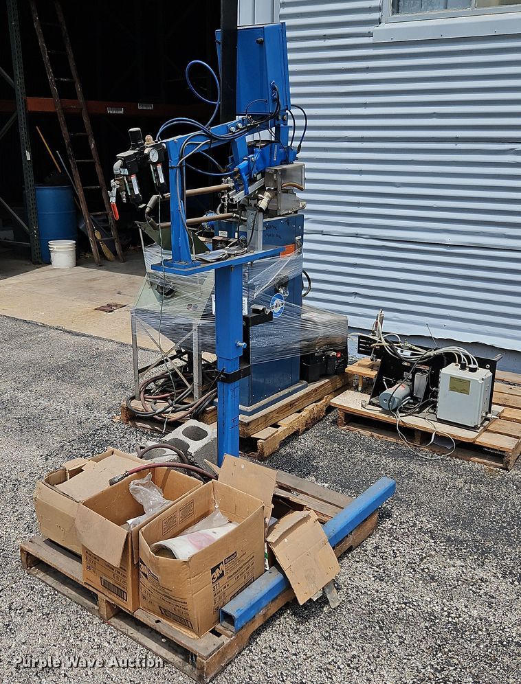 image for item DQ1812 Tools