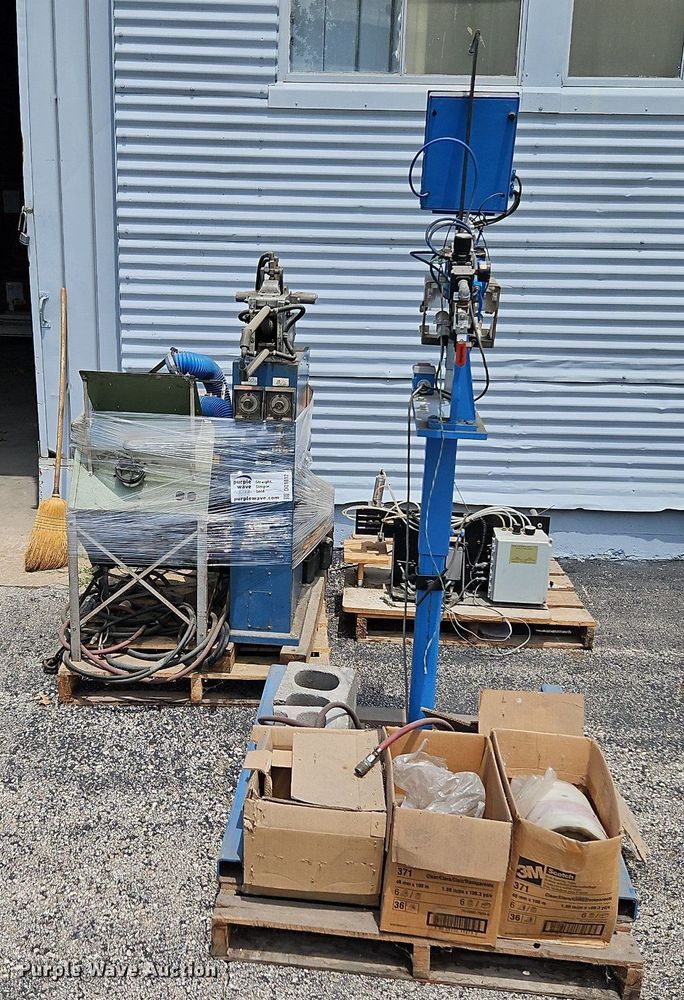 image for item DQ1812 Tools