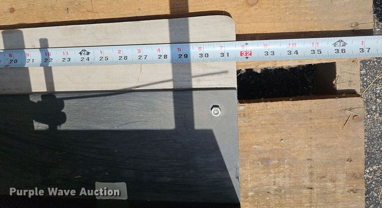 image for item DQ1812 Tools