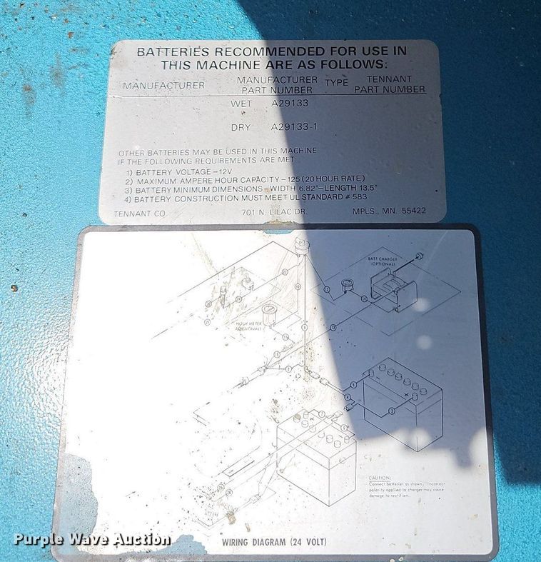 image for item DQ1813 Tennant 42E-HD  sweeper