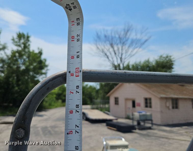 image for item DQ1814 (3) sets of stairs