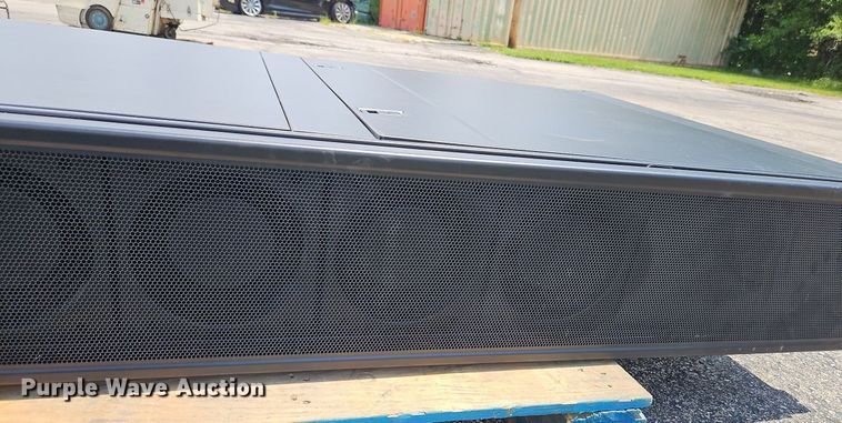 image for item DQ1815 APC InRow RD  cooling system