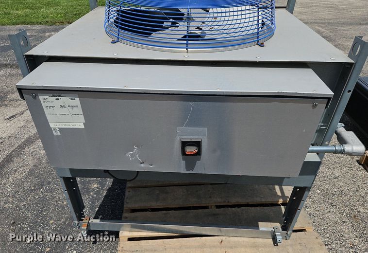 image for item DQ1816 APC InRow RD  cooling system