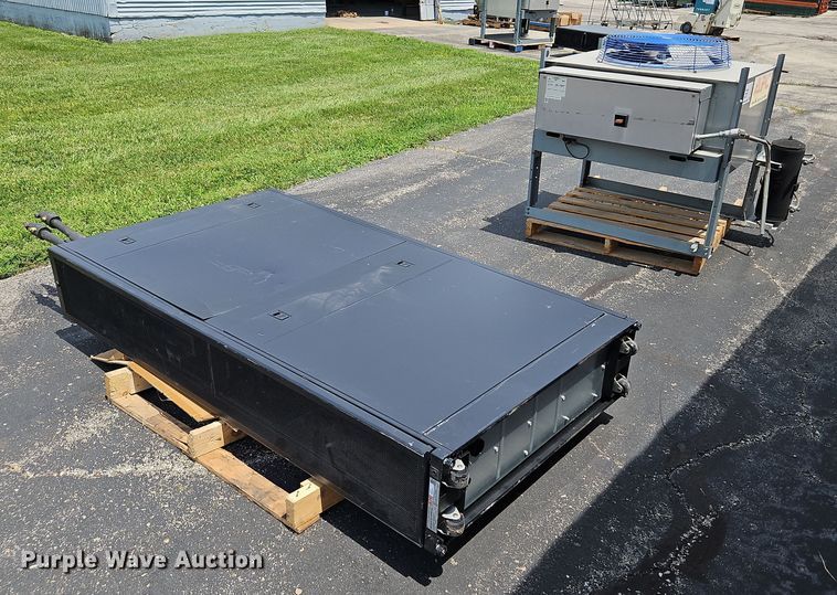 image for item DQ1817 APC InRow RD  cooling system