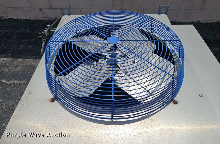 image for item DQ1817 APC InRow RD  cooling system