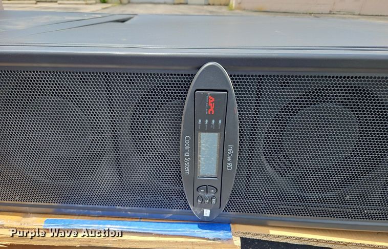 image for item DQ1817 APC InRow RD  cooling system