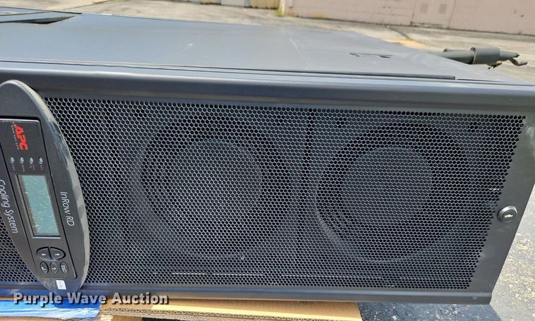 image for item DQ1817 APC InRow RD  cooling system