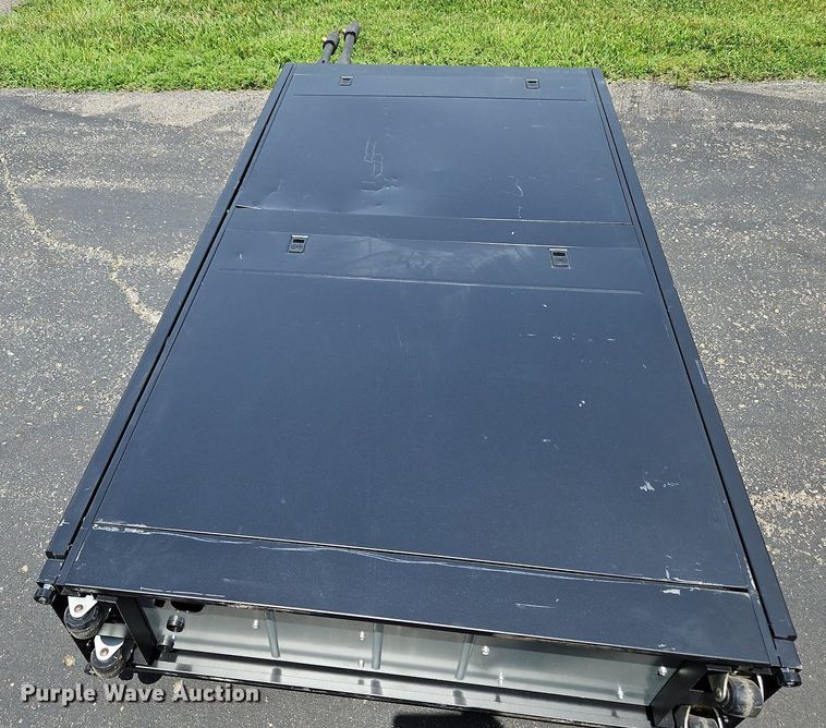 image for item DQ1817 APC InRow RD  cooling system