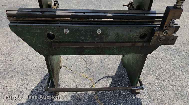 image for item DQ1818 Verson  press brake