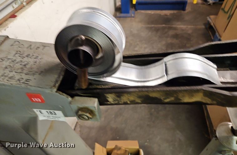 image for item DQ1819 Bostitch FC95  box stapler