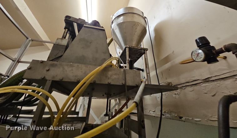 image for item DQ1822 Prodo-Pak Corp 601-CSW-3  form fill seal machine