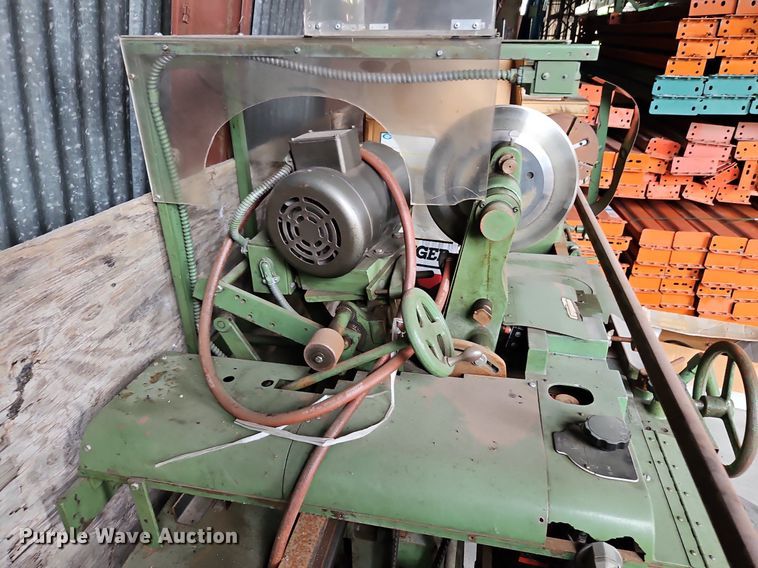 image for item DQ1823 Lever 500  slitter