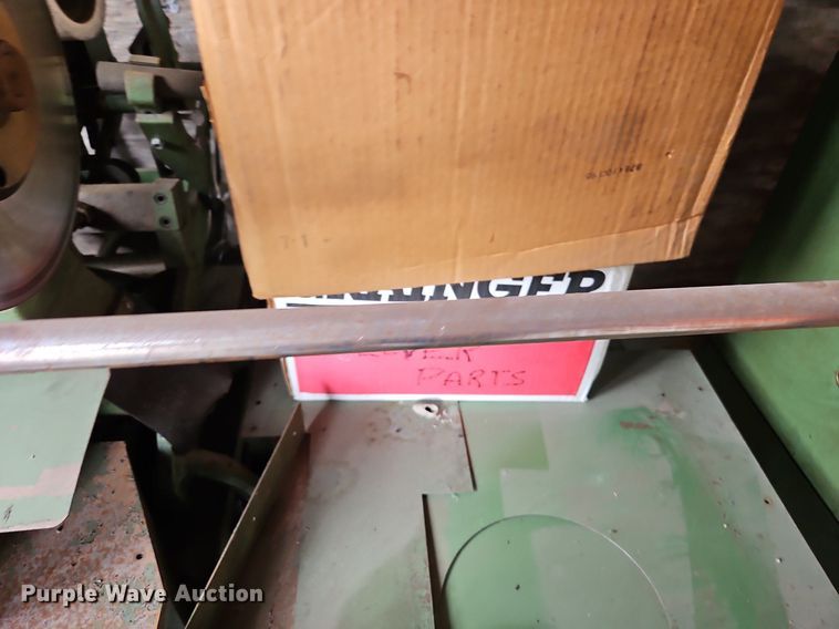 image for item DQ1823 Lever 500  slitter