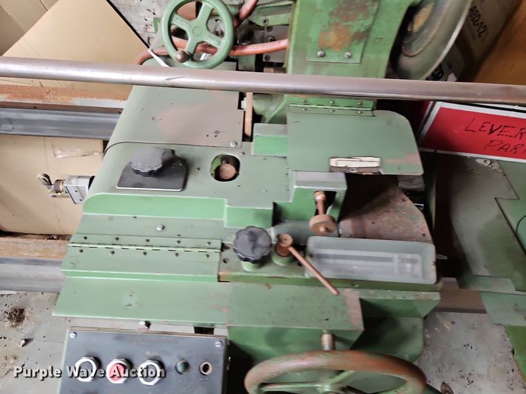 image for item DQ1823 Lever 500  slitter