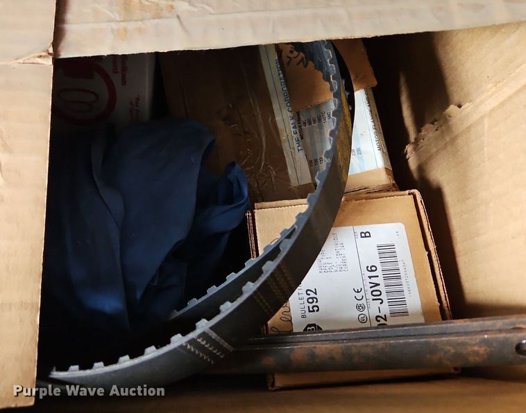 image for item DQ1823 Lever 500  slitter