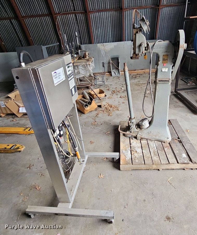 image for item DQ1824 Tools