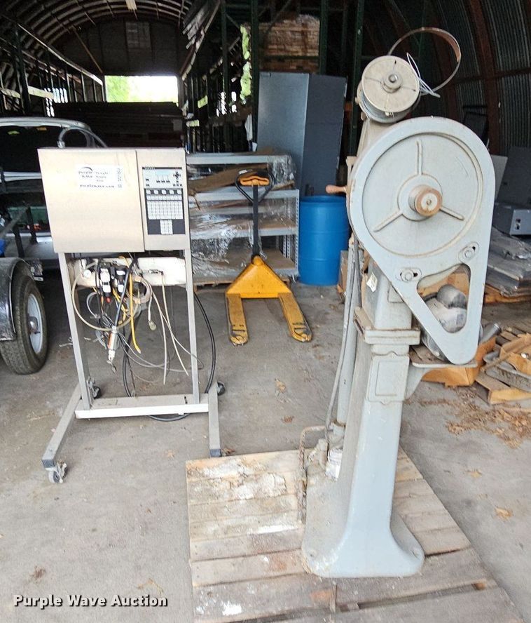 image for item DQ1824 Tools