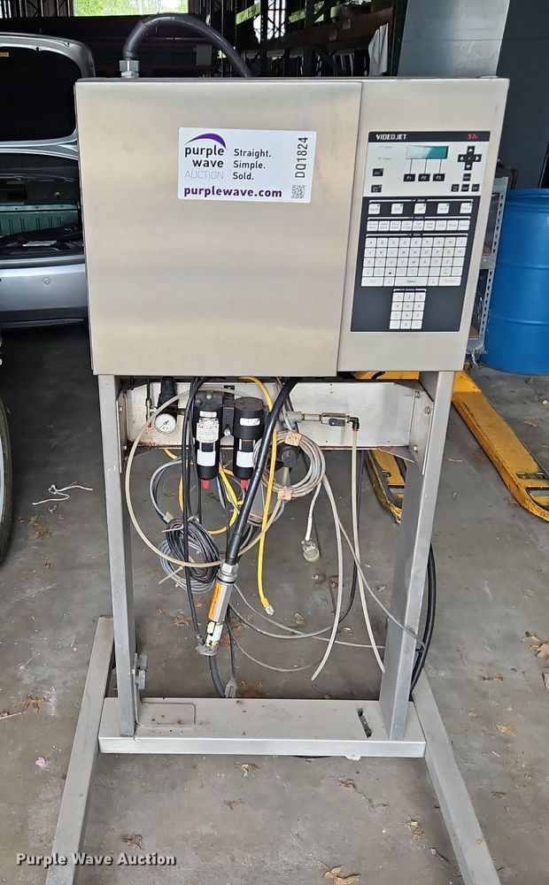 image for item DQ1824 Tools