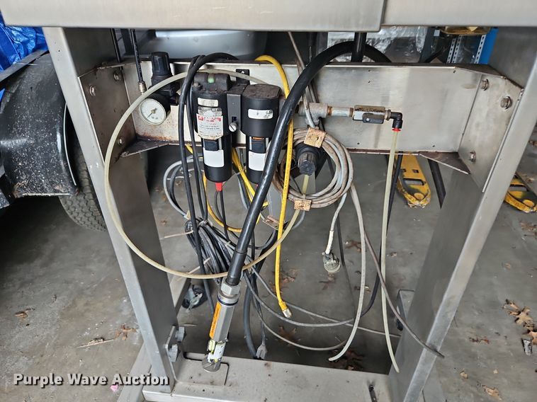 image for item DQ1824 Tools