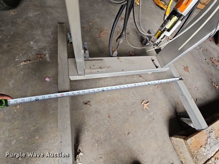 image for item DQ1824 Tools