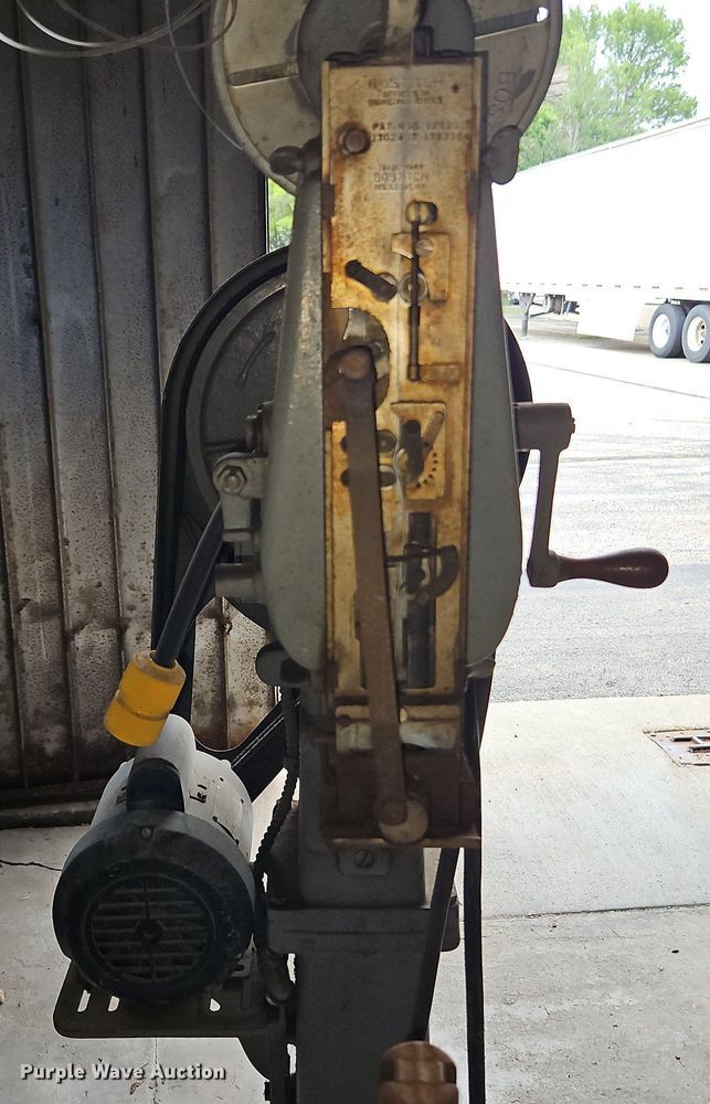 image for item DQ1824 Tools