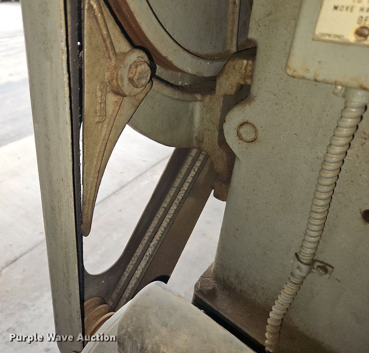 image for item DQ1824 Tools