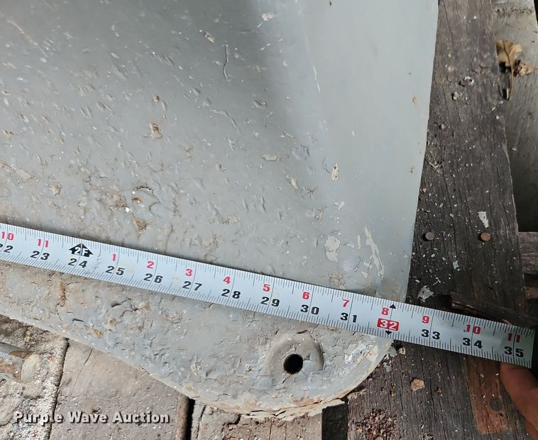 image for item DQ1824 Tools