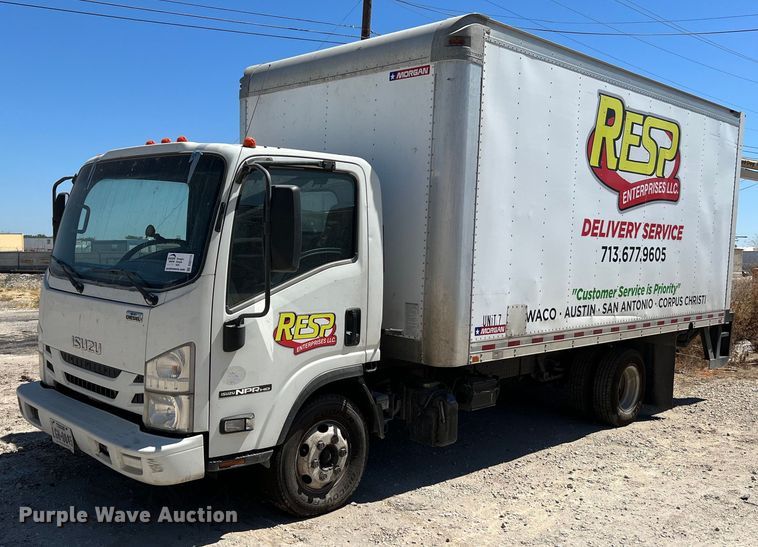 image for item DQ2173 2017 Isuzu NPR  box truck
