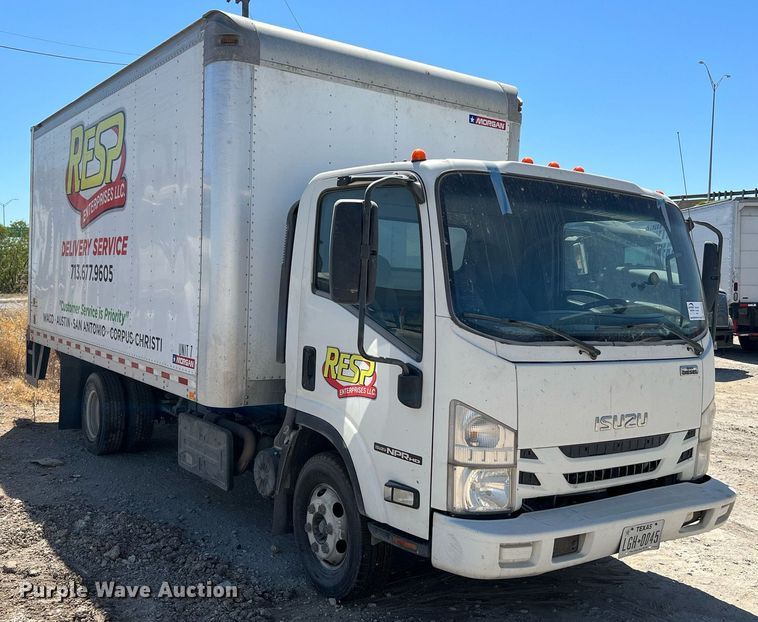 image for item DQ2173 2017 Isuzu NPR  box truck