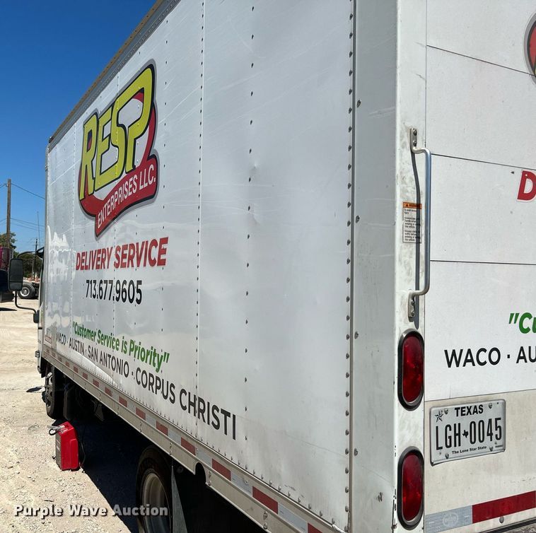 image for item DQ2173 2017 Isuzu NPR  box truck