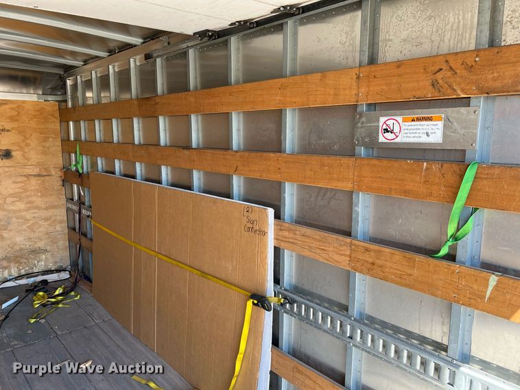 image for item DQ2173 2017 Isuzu NPR  box truck