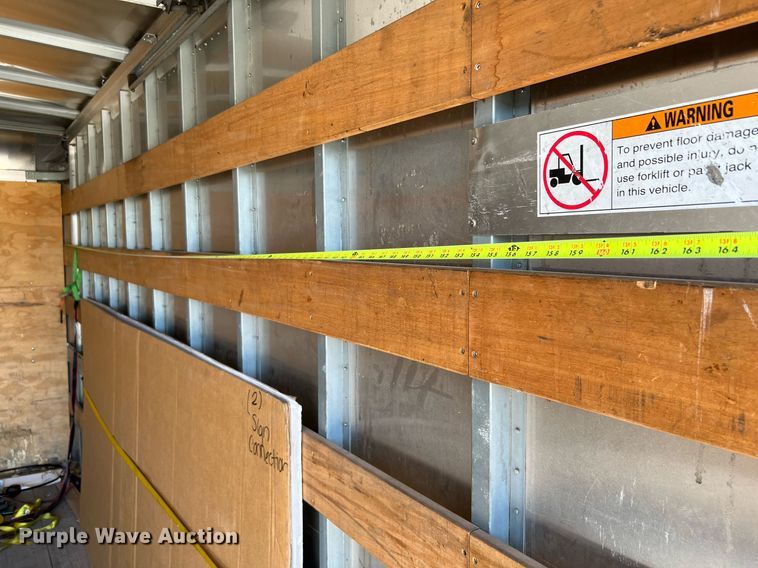 image for item DQ2173 2017 Isuzu NPR  box truck