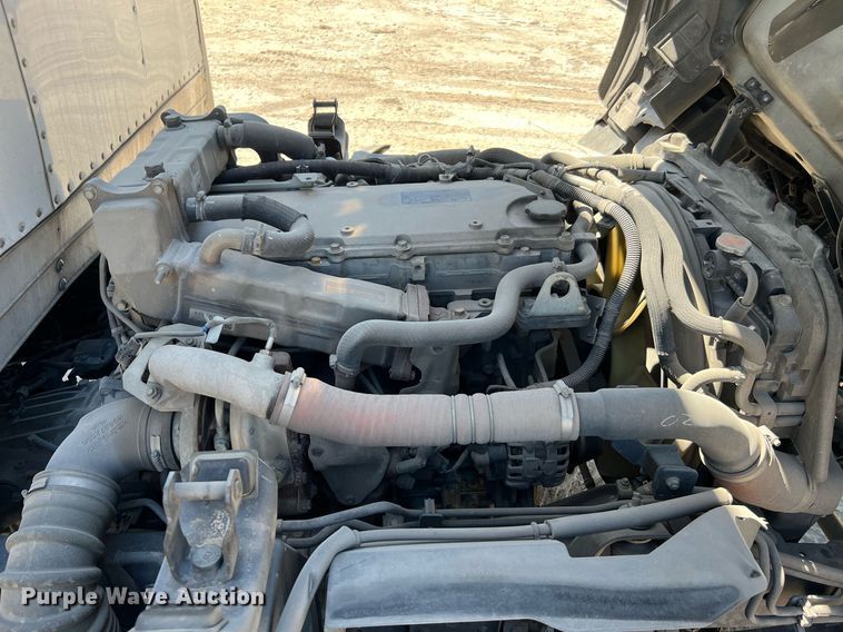 image for item DQ2173 2017 Isuzu NPR  box truck