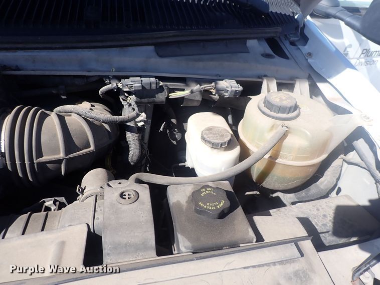 image for item DQ2932 2010 Ford E350 Super Duty  utility van