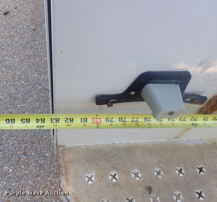 image for item DQ2932 2010 Ford E350 Super Duty  utility van