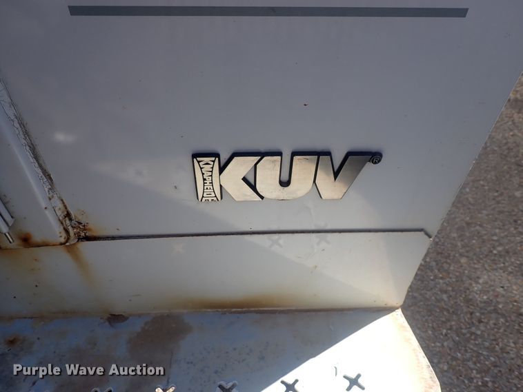 image for item DQ2932 2010 Ford E350 Super Duty  utility van