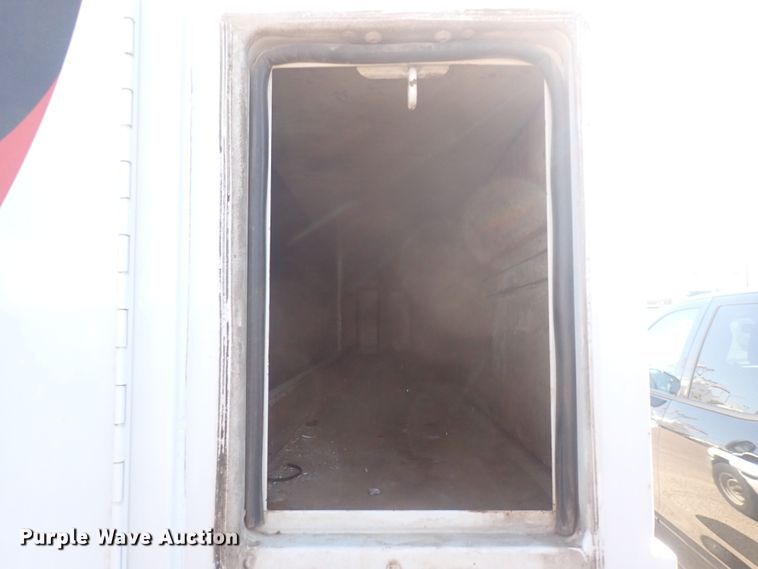 image for item DQ2932 2010 Ford E350 Super Duty  utility van