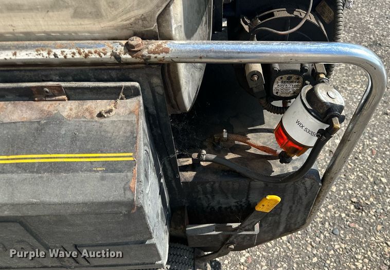 image for item DQ7334 Landa  hot pressure washer