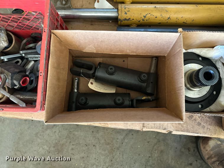 image for item DQ7335 (2) pallets of parts